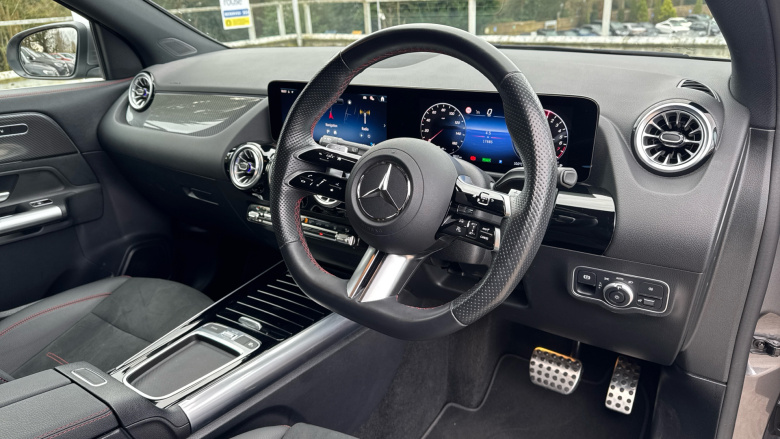 Mercedes-Benz GLA 250e AMG Line Executive 5dr Auto Hatchback